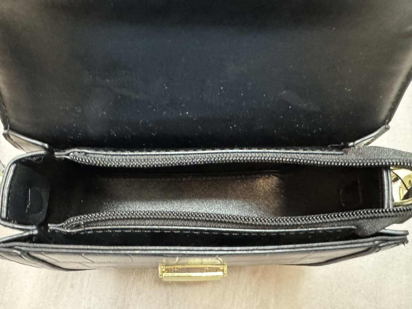 Tripp - Textured Saddle Bag - Black
