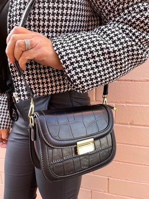 Tripp - Textured Saddle Bag - Black