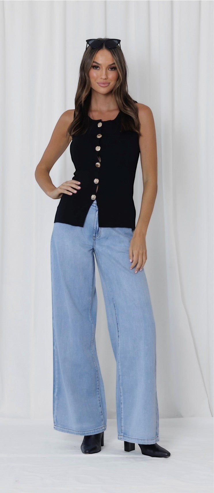 LOVE LILY THE LABEL - Vienna Vest - Black