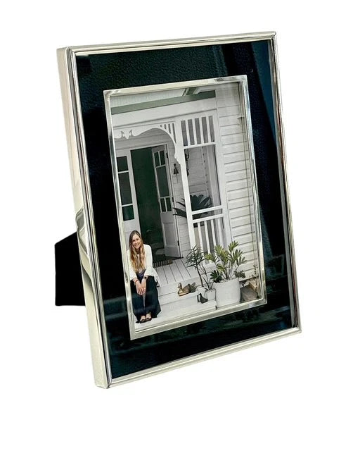 FRAME - Black & Silver Plated Frame 5 x 7