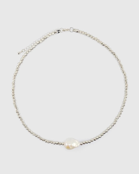 IZOA - NECKLACE - Amarae Freshwater Baroque Pearl Necklace - Silver