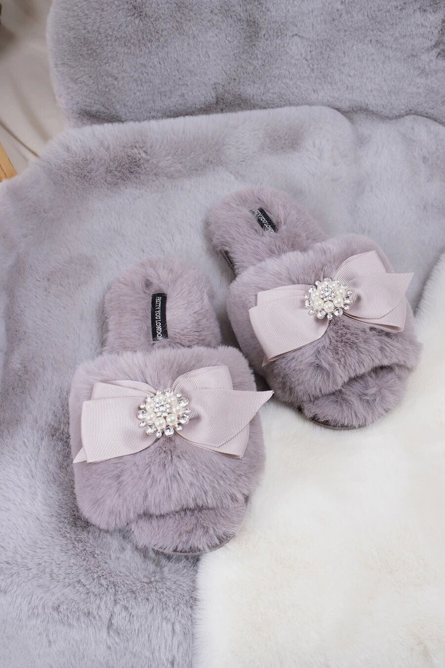 PRETTY YOU LONDON - Anya Slipper - Mink