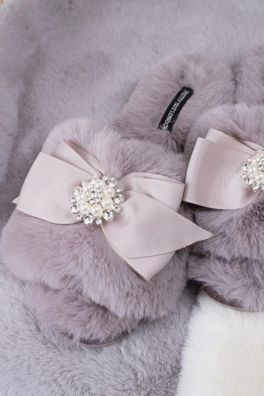 PRETTY YOU LONDON - Anya Slipper - Mink