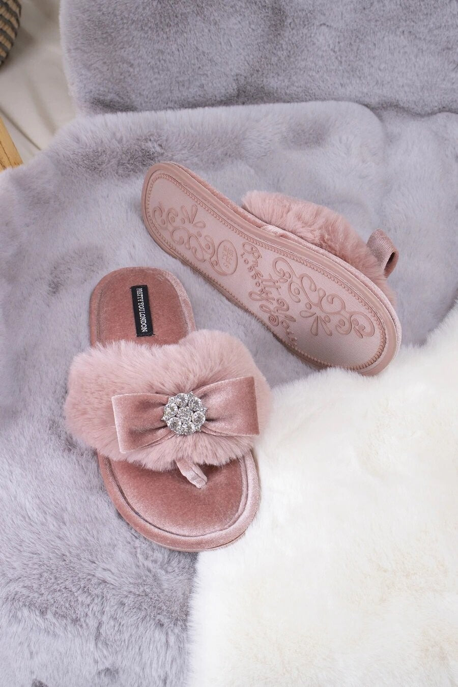 PRETTY YOU LONDON - Amelie Slippers - Pink