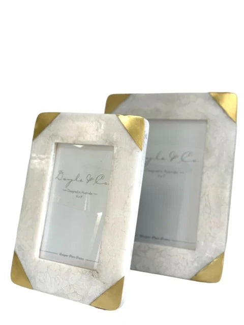 FRAME - Alabaster Resin Frame 5 x 7
