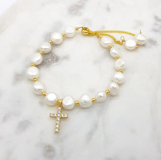 CHRYSALINI - BRACELET - Freshwater Pearl Bracelet with Cross Charm