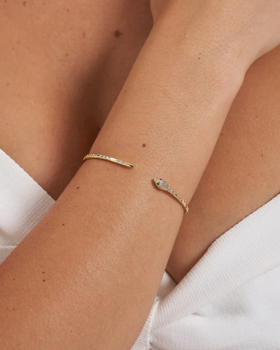 IZOA - CUFF - Green Eye embellished Cuff - Gold