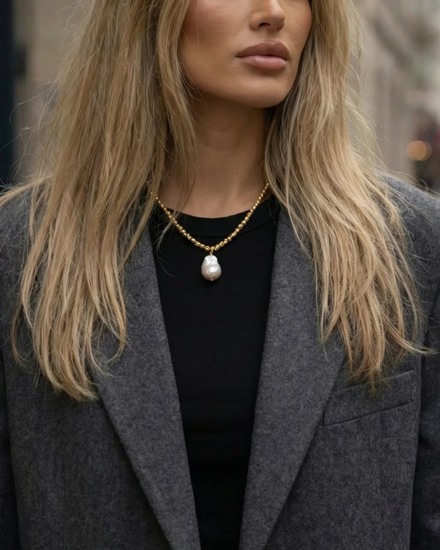IZOA - NECKLACE - Odette Drop Freshwater Baroque Pearl Necklace