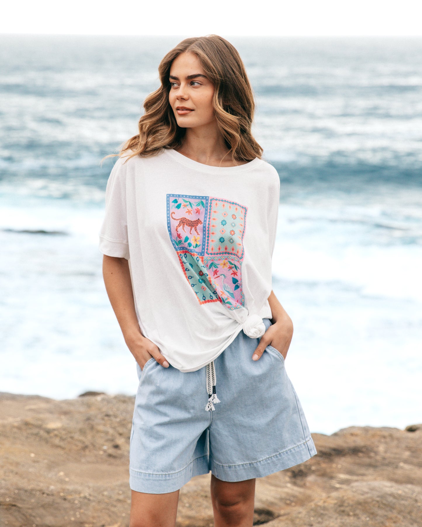 LABEL OF LOVE - Shorts - Light Blue