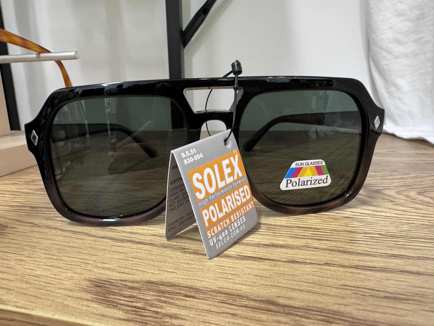 SUNGLASSES - Square Aviator - Black/Brown Tortoiseshell