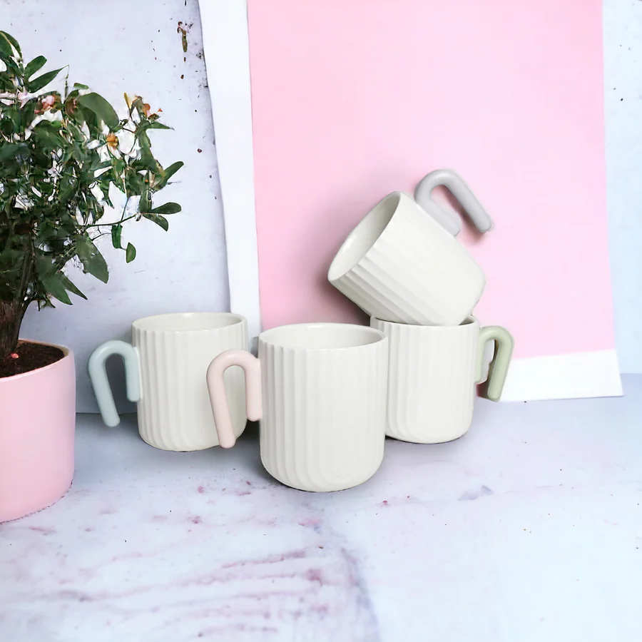 GABEL AND TELLER - Matte White Scallop Mug with Pastel Colour Handle - Set of 4