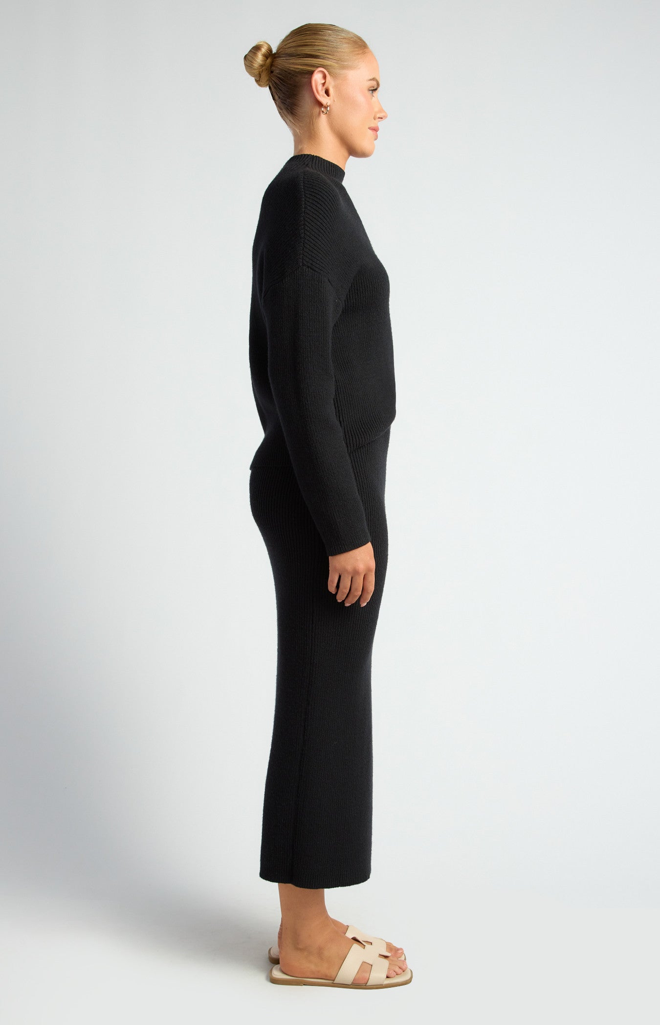 STYLE STATE - Mock neck jumper & midi skirt knit set - Black