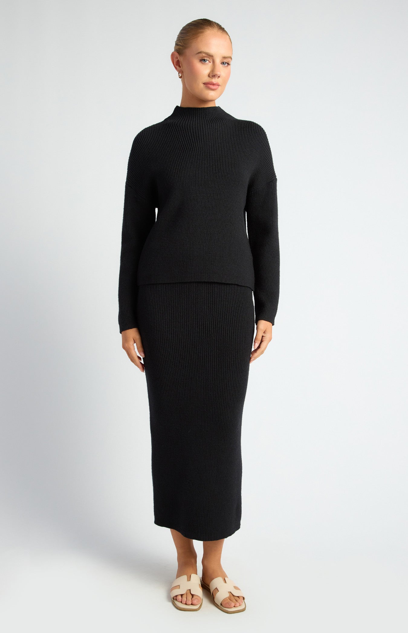 STYLE STATE - Mock neck jumper & midi skirt knit set - Black
